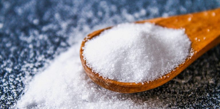 Comment faire revenir l'être aimé avec du sel